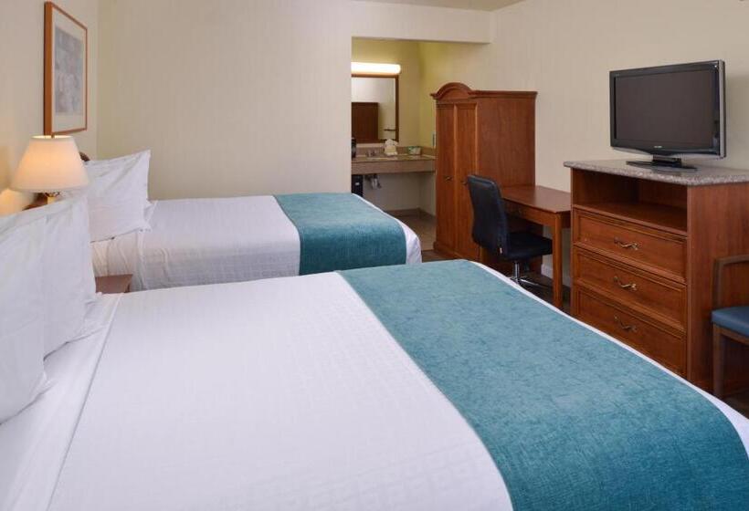 Номер Стандарт, Edgewater Inn And Suites