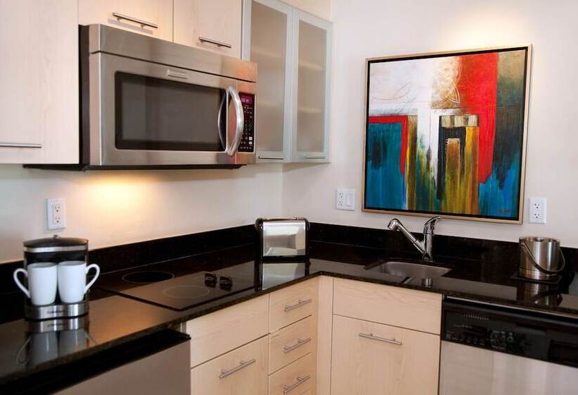 Люкс с Видом, Galleryone Doubletree Hilton Gc Turtle Cove