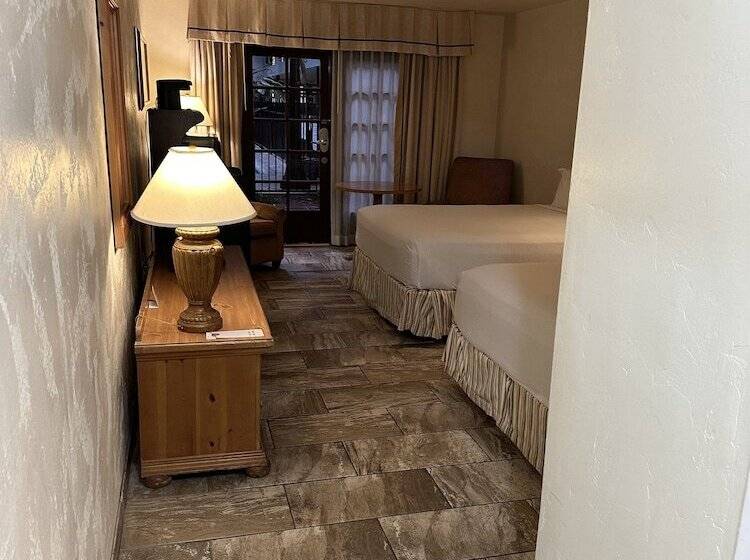 디럭스 룸, Ramada Hotel & Conference Center By Wyndham Las Cruces