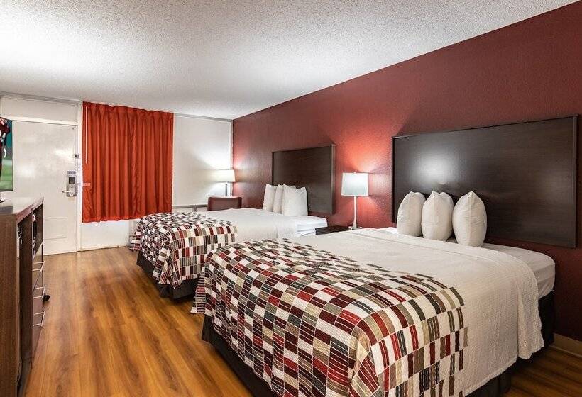 장애인용 디럭스룸, Red Roof Inn Forsyth