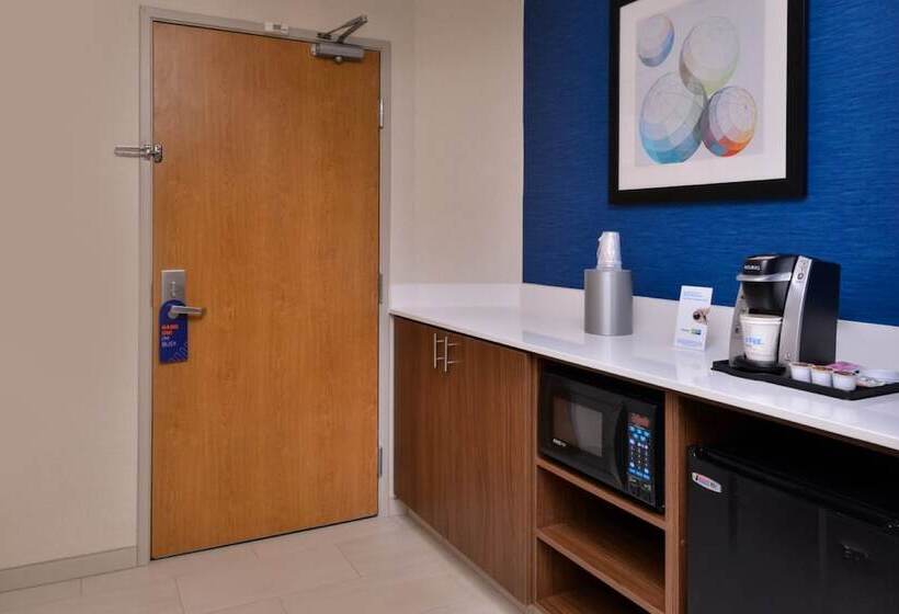 스위트, Holiday Inn Express Walnut Creek, An Ihg