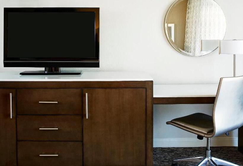 스탠다드 룸 킹사이즈 침대, Hyatt Regency Newport Beach