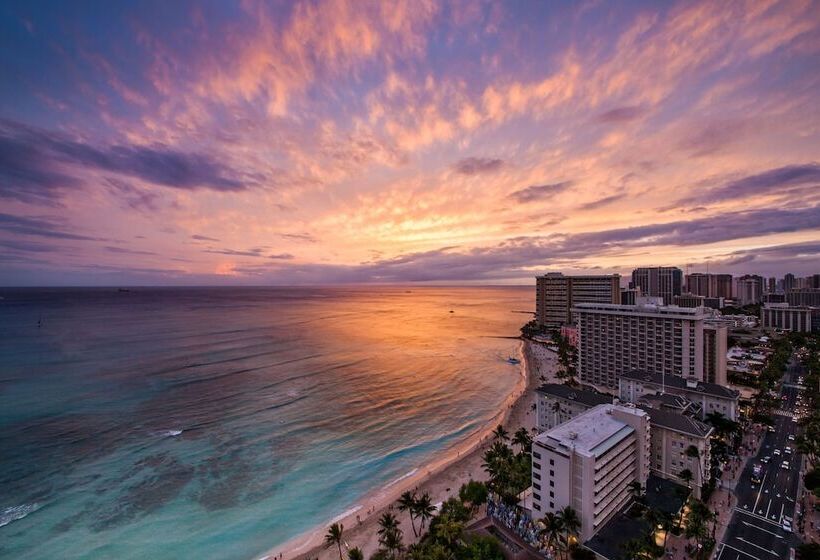 اتاق استاندارد با تخت دوبل و چشم‌انداز دریا, Hyatt Regency Waikiki Beach Resort & Spa