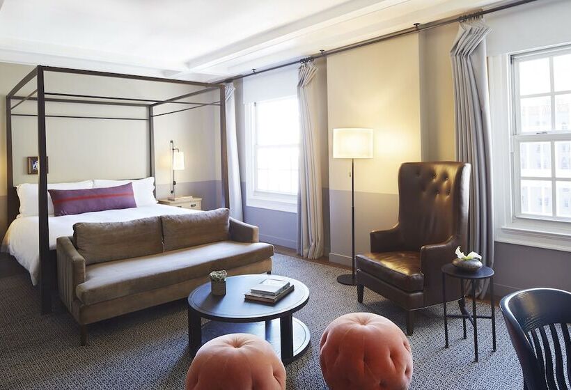 Quarto Deluxe, The Hollywood Roosevelt