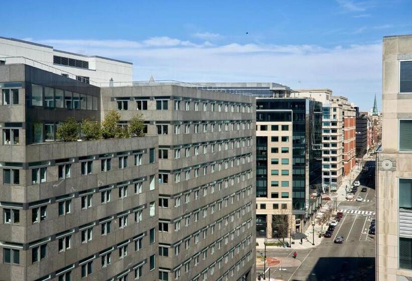اتاق استاندارد با تخت بزرگ, Washington Marriott At Metro Center
