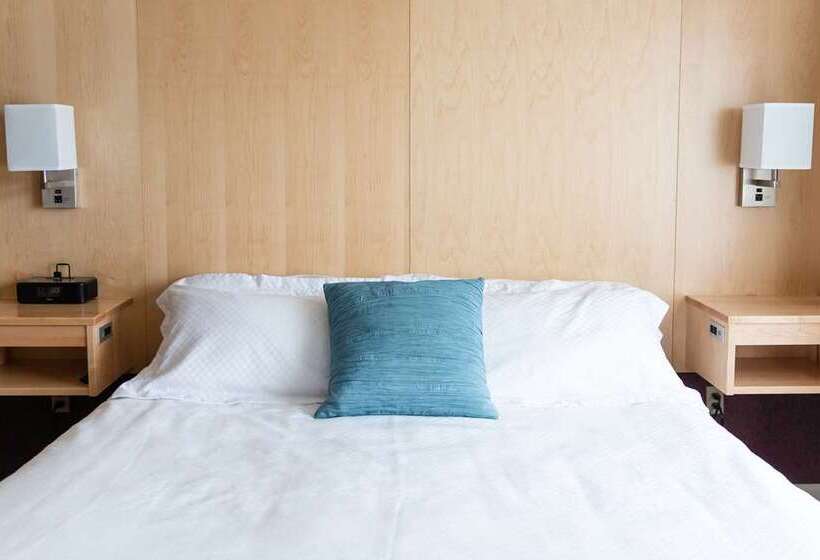 Номер Стандарт, The Verve Hotel Boston Natick, Tapestry Collection By Hilton