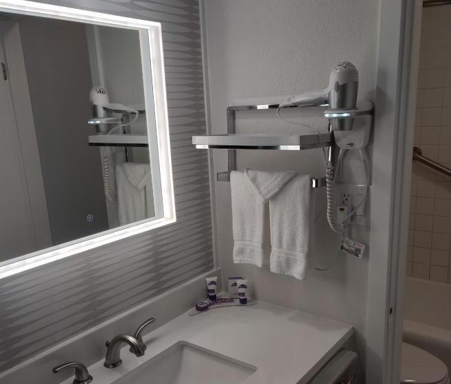 Cameră Standard Pat King Size, Kings Inn