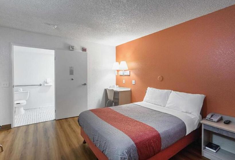 스탠다드 룸 킹사이즈 침대, Motel 6 Medford, Or   North