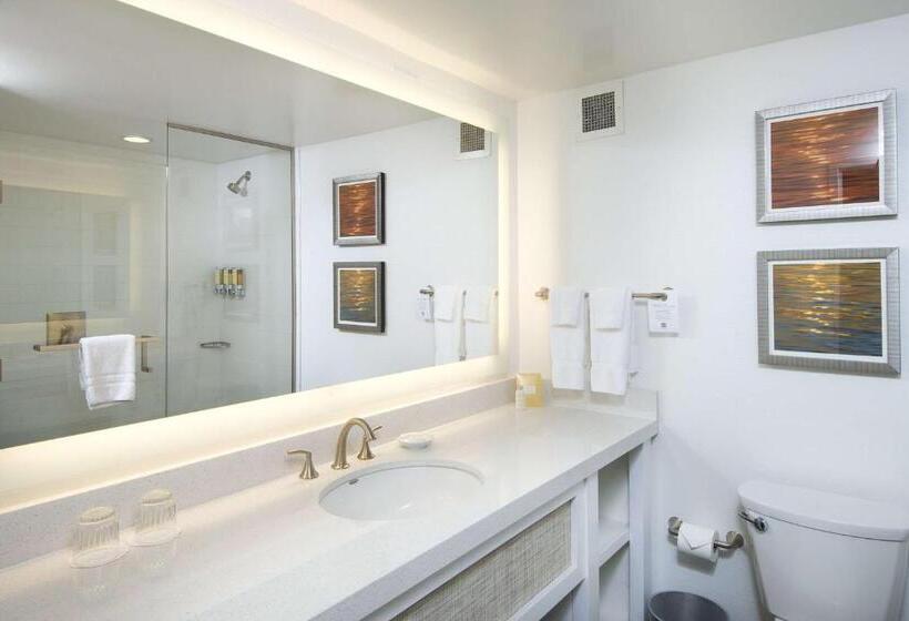 Suite King Size Bed, Sonesta Resort  Hilton Head Island