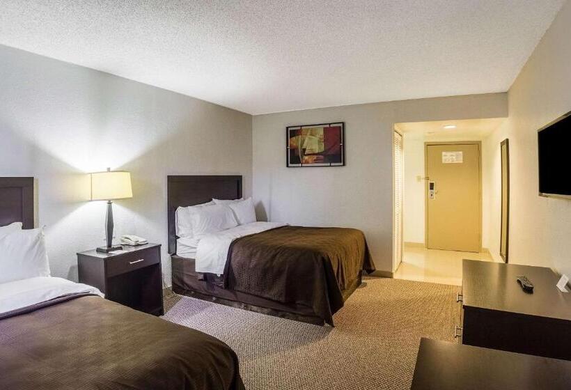 ２ダブルベッドのスタンダードルーム, Clarion Inn Near Mcallen Airport