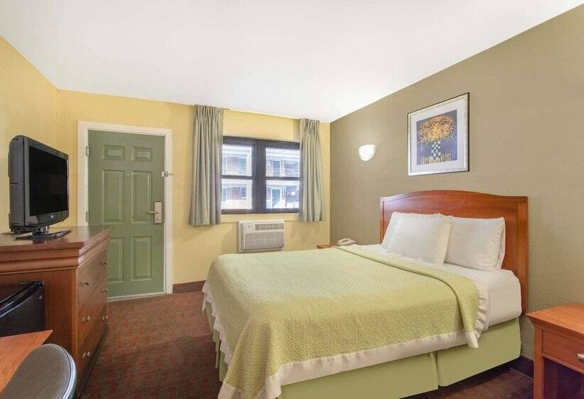 带2个双人床的标准工作室, Days Inn By Wyndham Elmsford