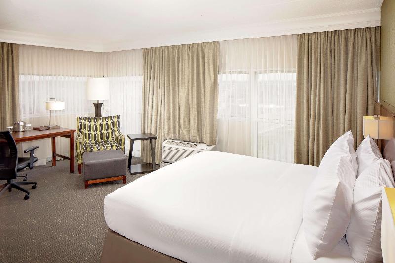 Quarto Standard Cama King, Doubletree Hotel South Bend