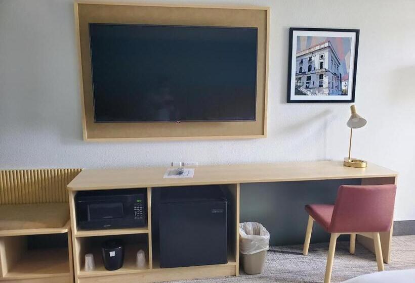 İki Çift Kişilik Yataklı Standart Oda, Thea Tacoma, Ascend Hotel Collection