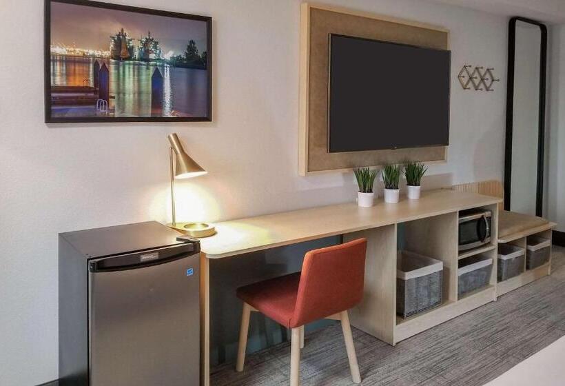 Engelliler için Büyük Çift Kişilik Yataklı Standart Oda, Thea Tacoma, Ascend Hotel Collection