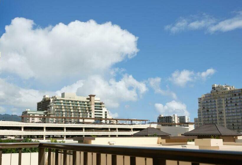 스탠다드 룸 킹사이즈 침대, Outrigger Waikiki Beachcomber