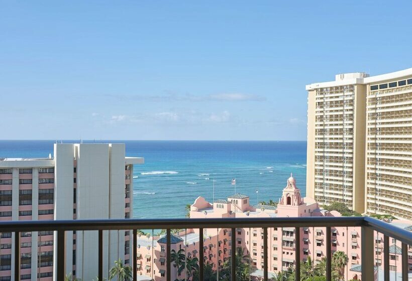 디럭스 룸 바다 전망, Outrigger Waikiki Beachcomber
