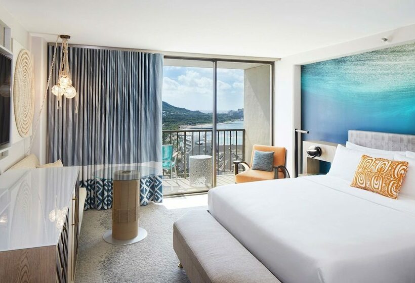 디럭스 룸 바다 전망, Outrigger Waikiki Beachcomber