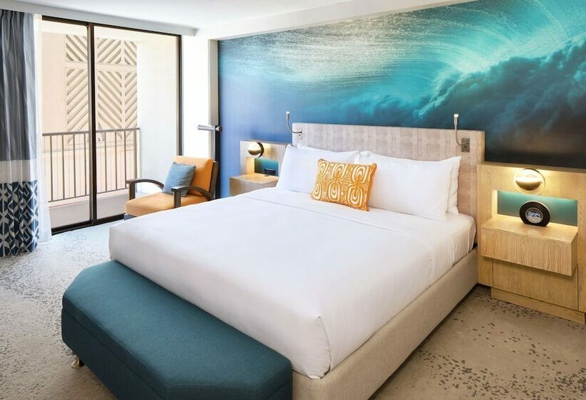 장애인을 위한 더블 침대 스탠다드 룸, Outrigger Waikiki Beachcomber