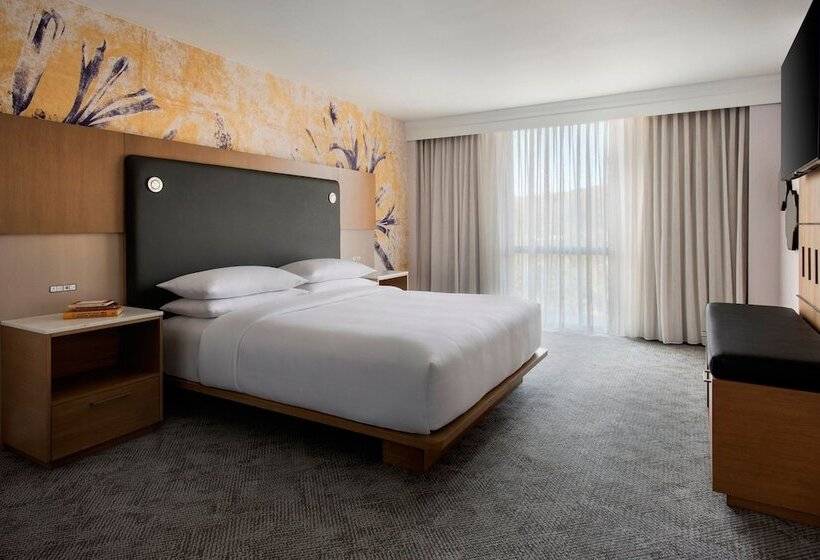 Номер Стандарт Двуспальная Кровать, Westchester Marriott