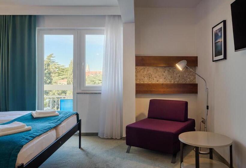 Номер Superior с Балконом, Porec