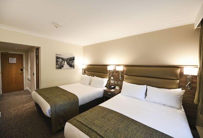 Номер Стандарт 2 Двуспальные Кровати, Holiday Inn Telford Ironbridge, An Ihg