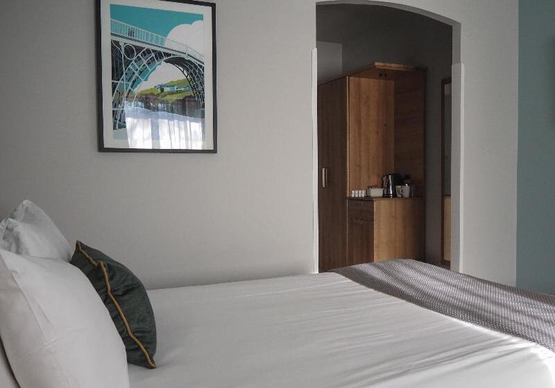 Номер Стандарт Адаптированный для Инвалидов, Holiday Inn Telford Ironbridge, An Ihg