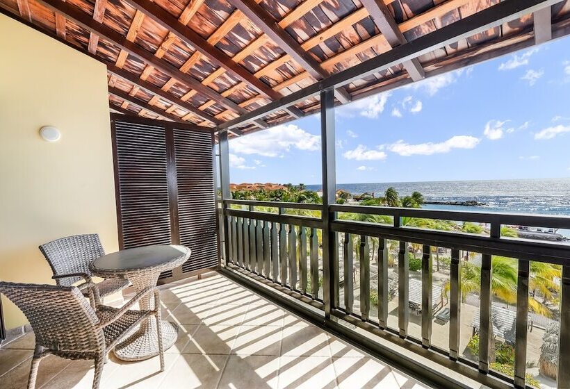 オーシャンビュースタンダードルーム, Lionsdive Beach Resort