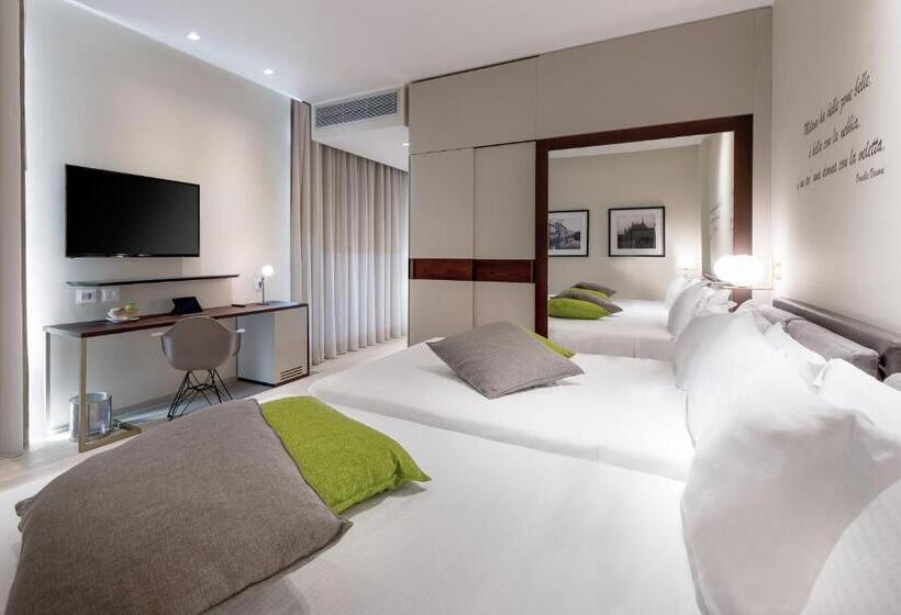 Suite with Terrace, Canada