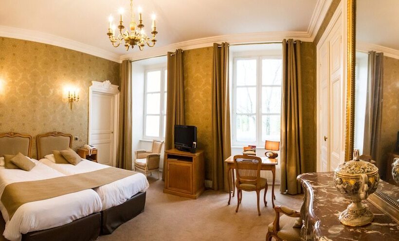 Номер Deluxe, Château De Bellefontaine   Teritoria