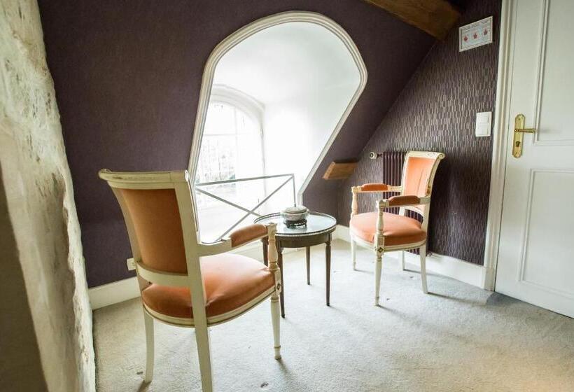 Номер Deluxe, Château De Bellefontaine   Teritoria