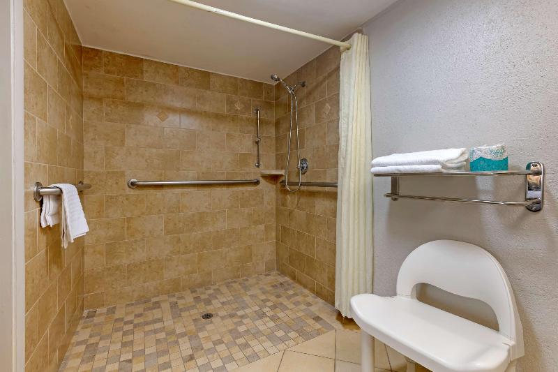 家庭间, Hôtel Mercure Blois Centre