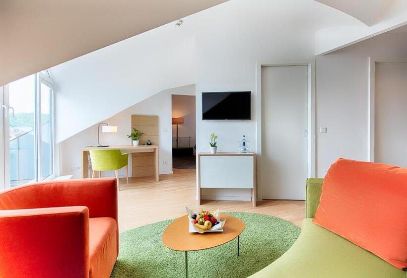 Президентский Люкс, Welcome Hotel Marburg
