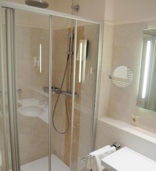 Номер Комфорт, Boutique Hotel Goldenes Lamm