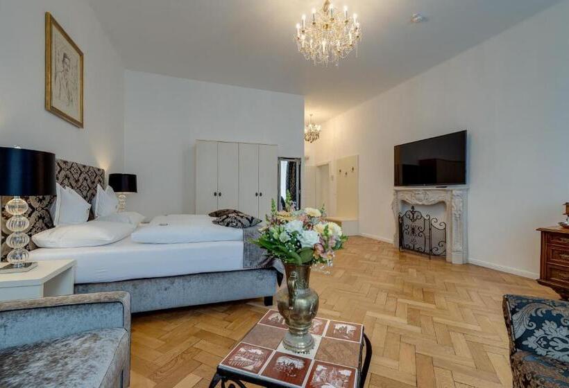 Люкс Superior, Boutique Hotel Goldenes Lamm