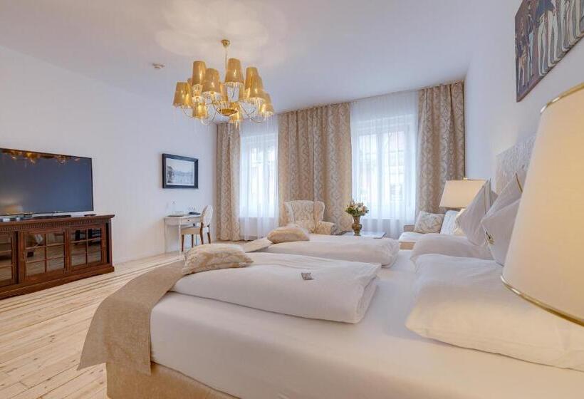 Люкс Superior, Boutique Hotel Goldenes Lamm