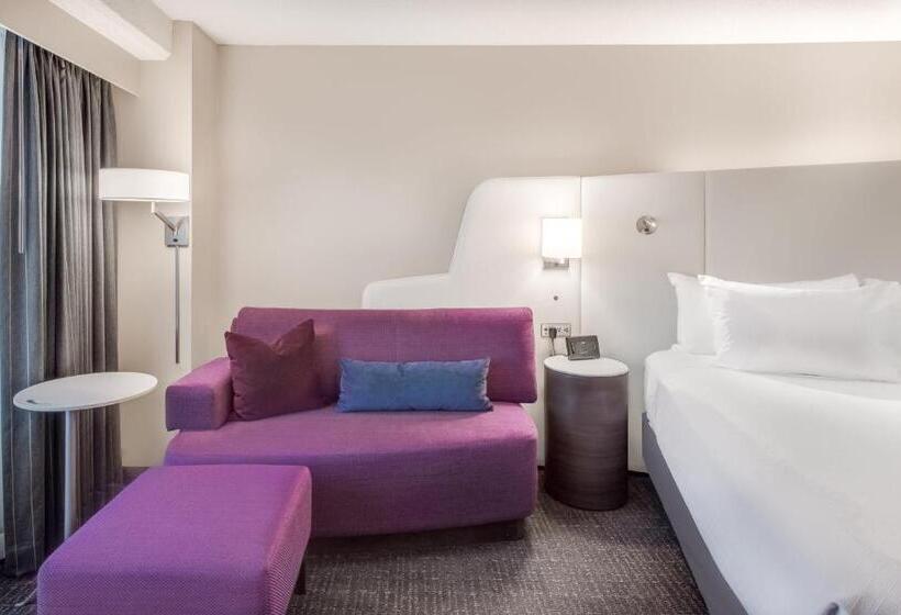 Стандартный Номер Кровать Кинг, Crowne Plaza Cleveland At Playhouse Square, An Ihg