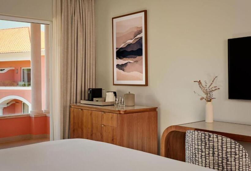 스탠다드 룸 킹사이즈 침대, Penha Longa Resort