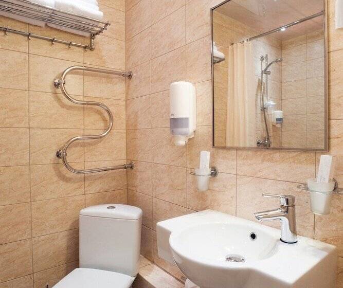 Quarto Estandar, Okhtinskaya