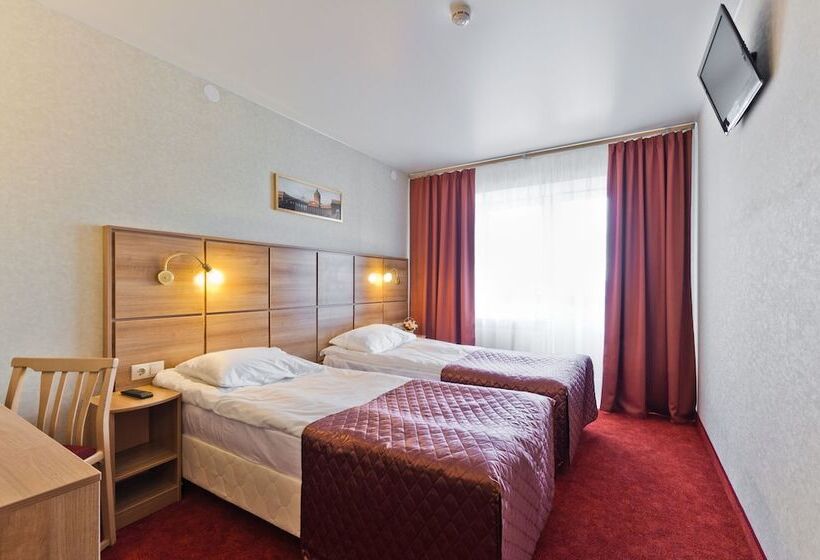 Quarto Estandar, Okhtinskaya