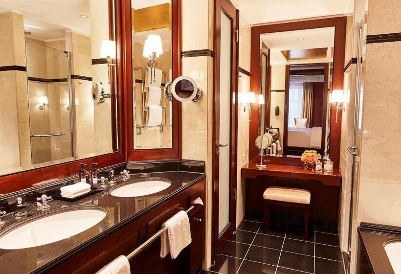 اتاق اجرایی, Adlon Kempinski Berlin