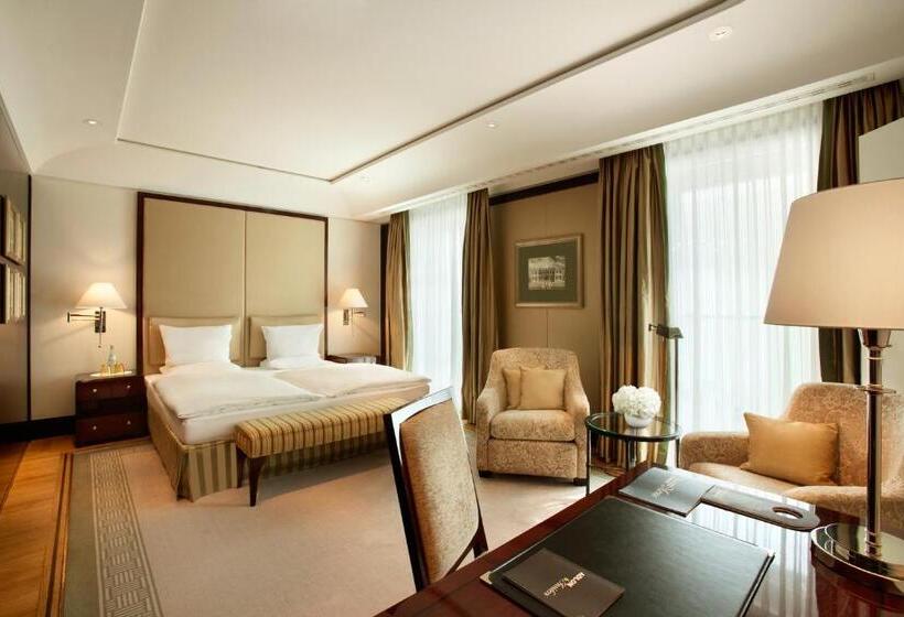 اتاق اجرایی, Adlon Kempinski Berlin