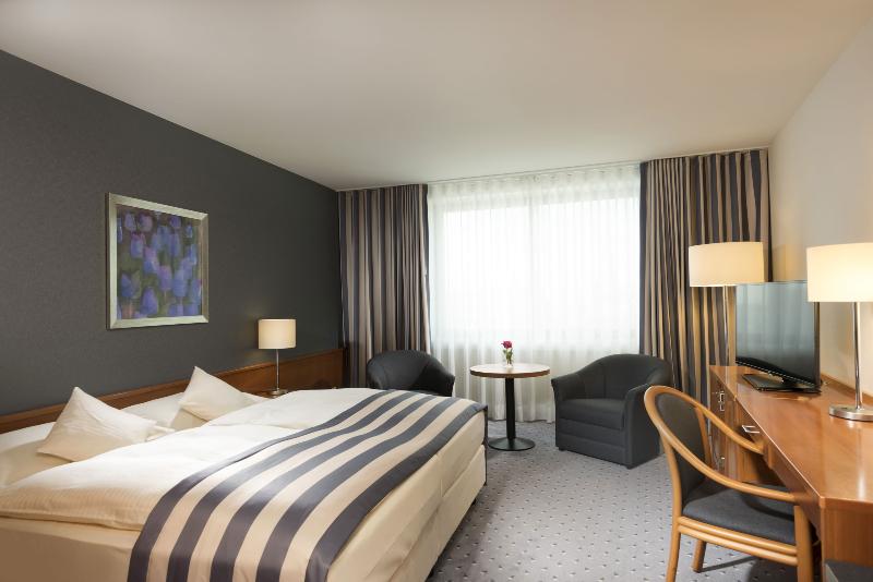 스탠다드 룸, Maritim Hotel Ulm