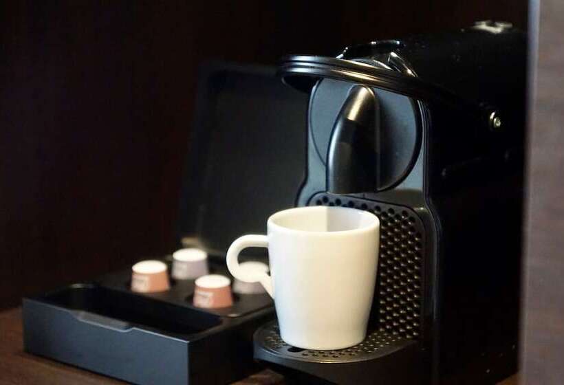 Полулюкс, Sheraton Hannover Pelikan