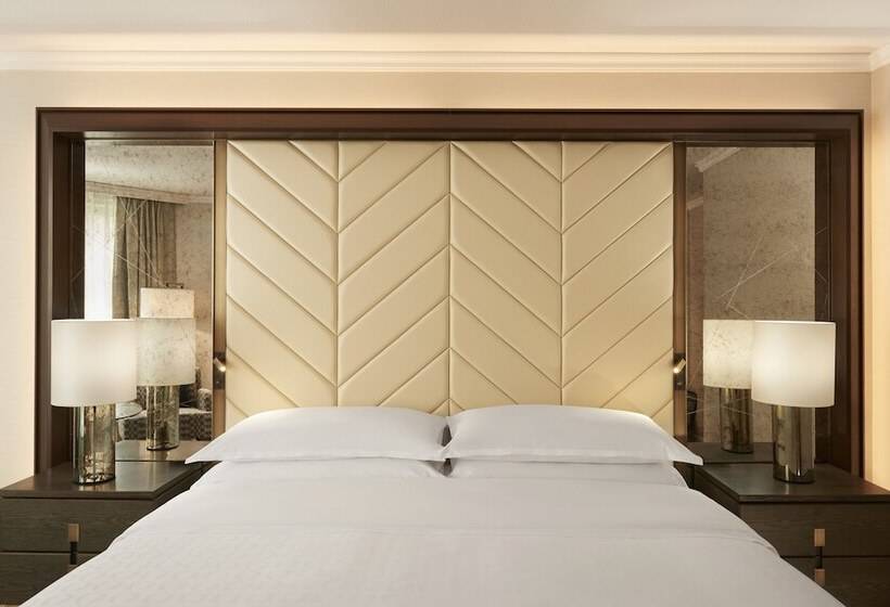 Номер Deluxe, Sheraton Grand Warsaw