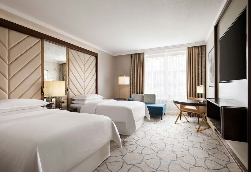 Номер Deluxe, Sheraton Grand Warsaw