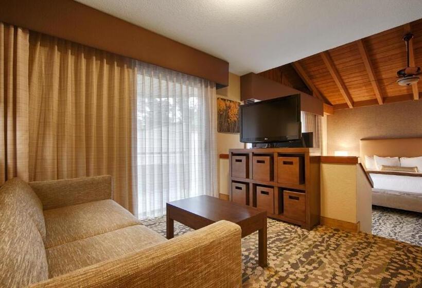 스위트 킹사이즈 침대, Best Western The Inn & Suites Pacific Grove
