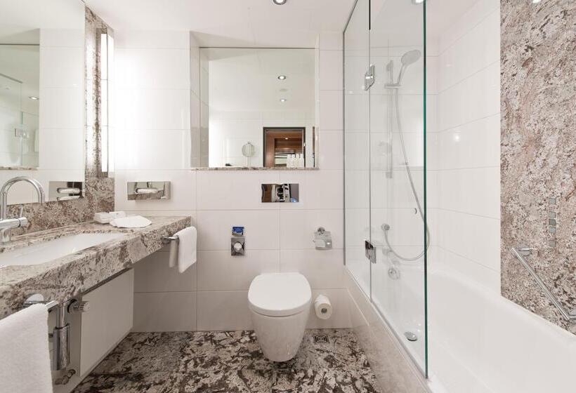 Классический Номер, Maritim Hotel Bad Homburg