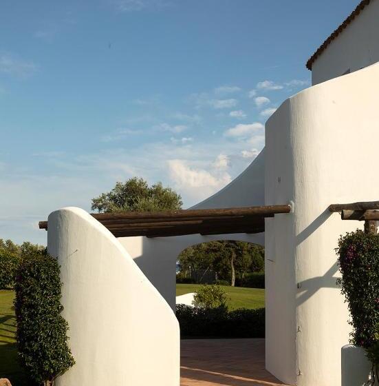 ویلای 3 خوابه, Romazzino, A Belmond Hotel, Costa Smeralda