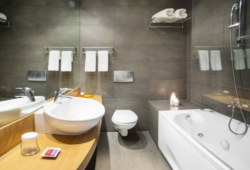 Номер Стандарт Вид на Город, Domotel Xenia Volos