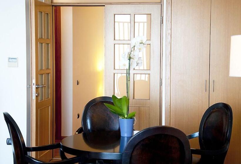 Президентский Люкс, Domotel Xenia Volos